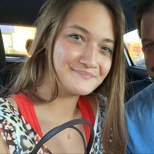 Meet your Posher, Victoria